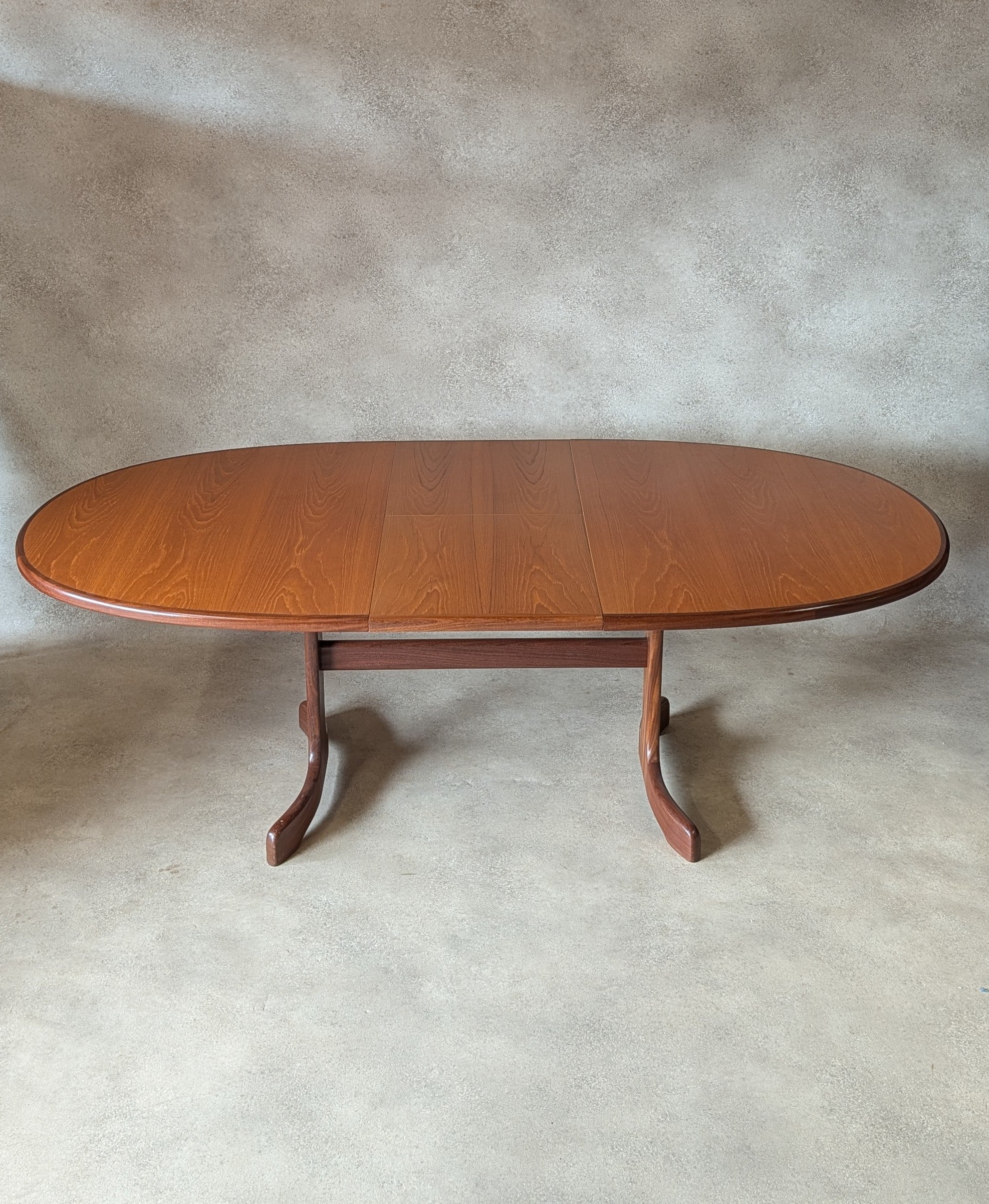 Mid Century G Plan Fresco Teak Extending Oval Dining Table - Vintage 1970s