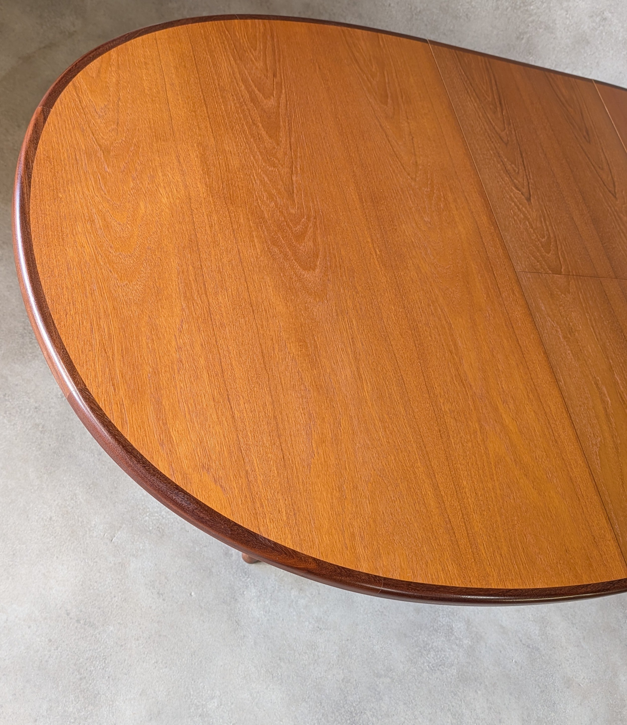 Mid Century G Plan Fresco Teak Extending Oval Dining Table - Vintage 1970s
