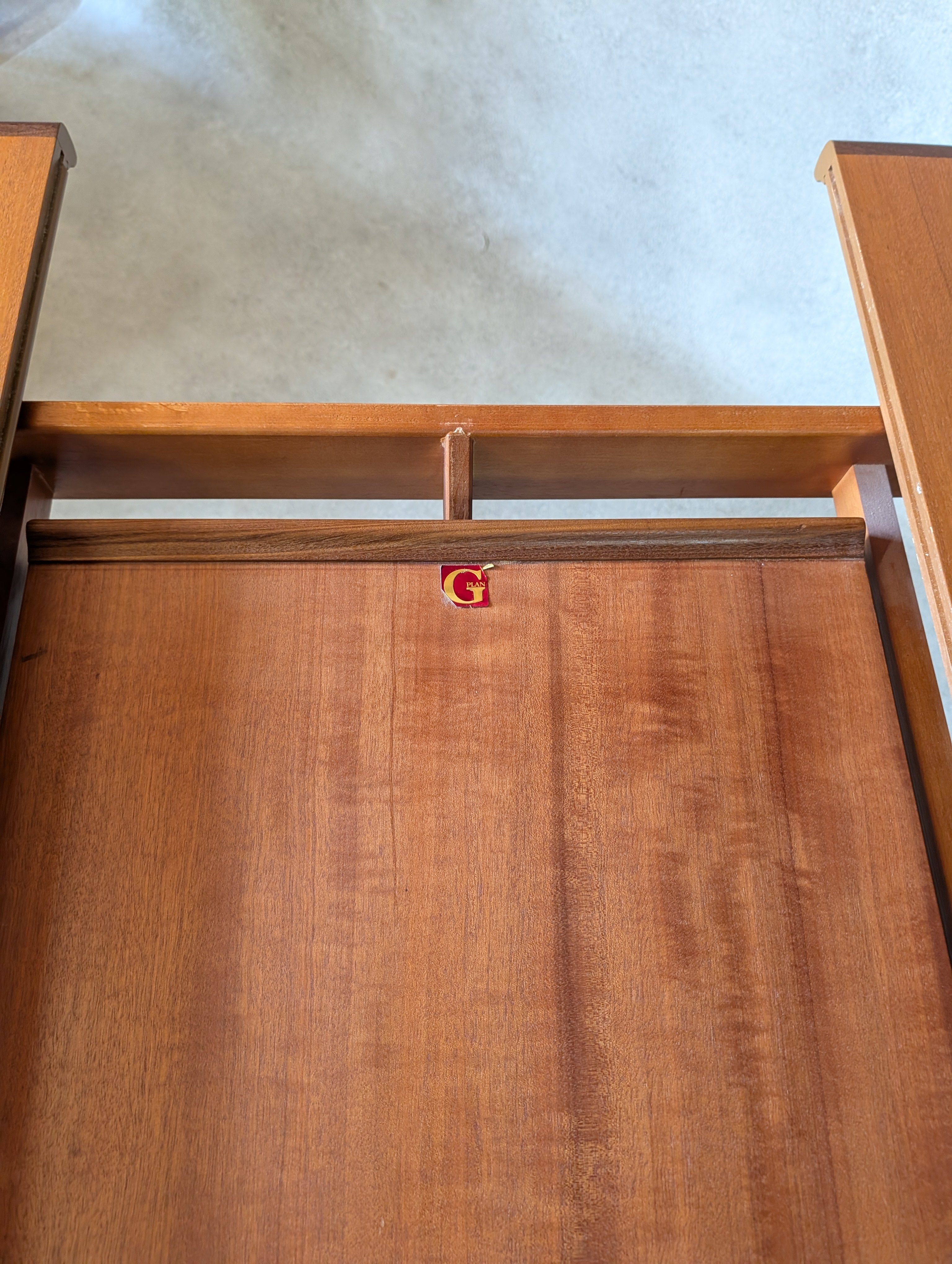 Mid Century G Plan Fresco Teak Extending Oval Dining Table - Vintage 1970s