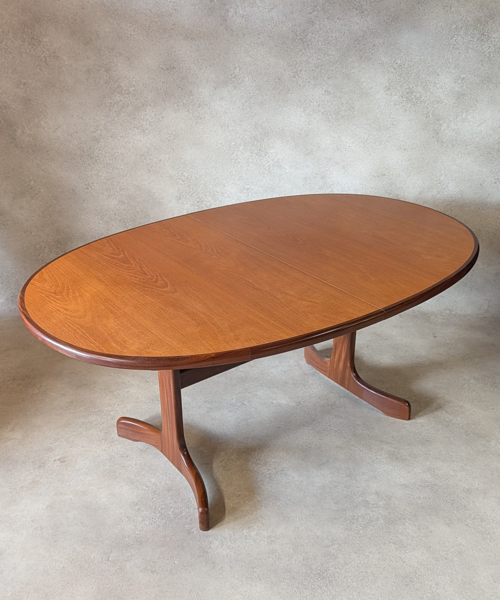 Mid Century G Plan Fresco Teak Extending Oval Dining Table - Vintage 1970s