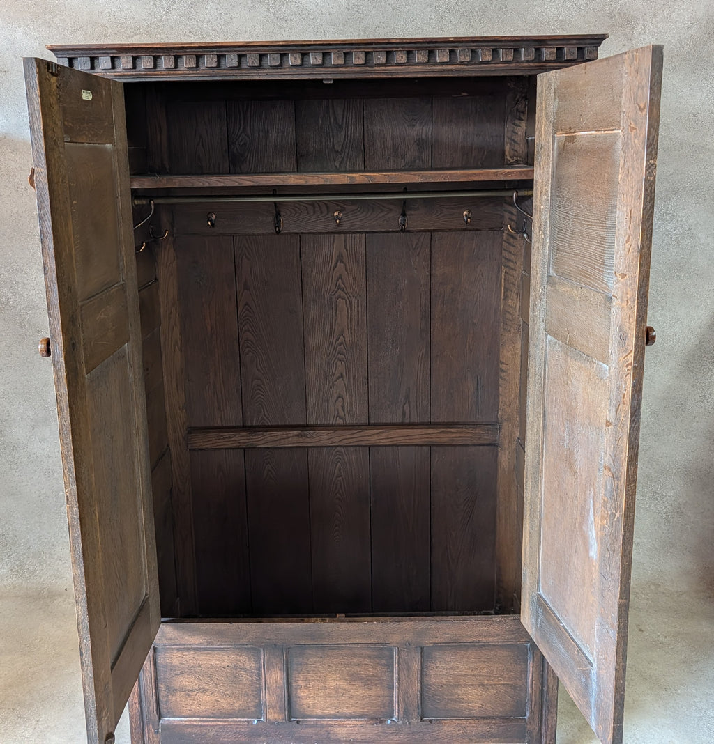 Antique Oak Arts & Crafts Style Jacobean Revival Hall Wardrobe Cupboard
