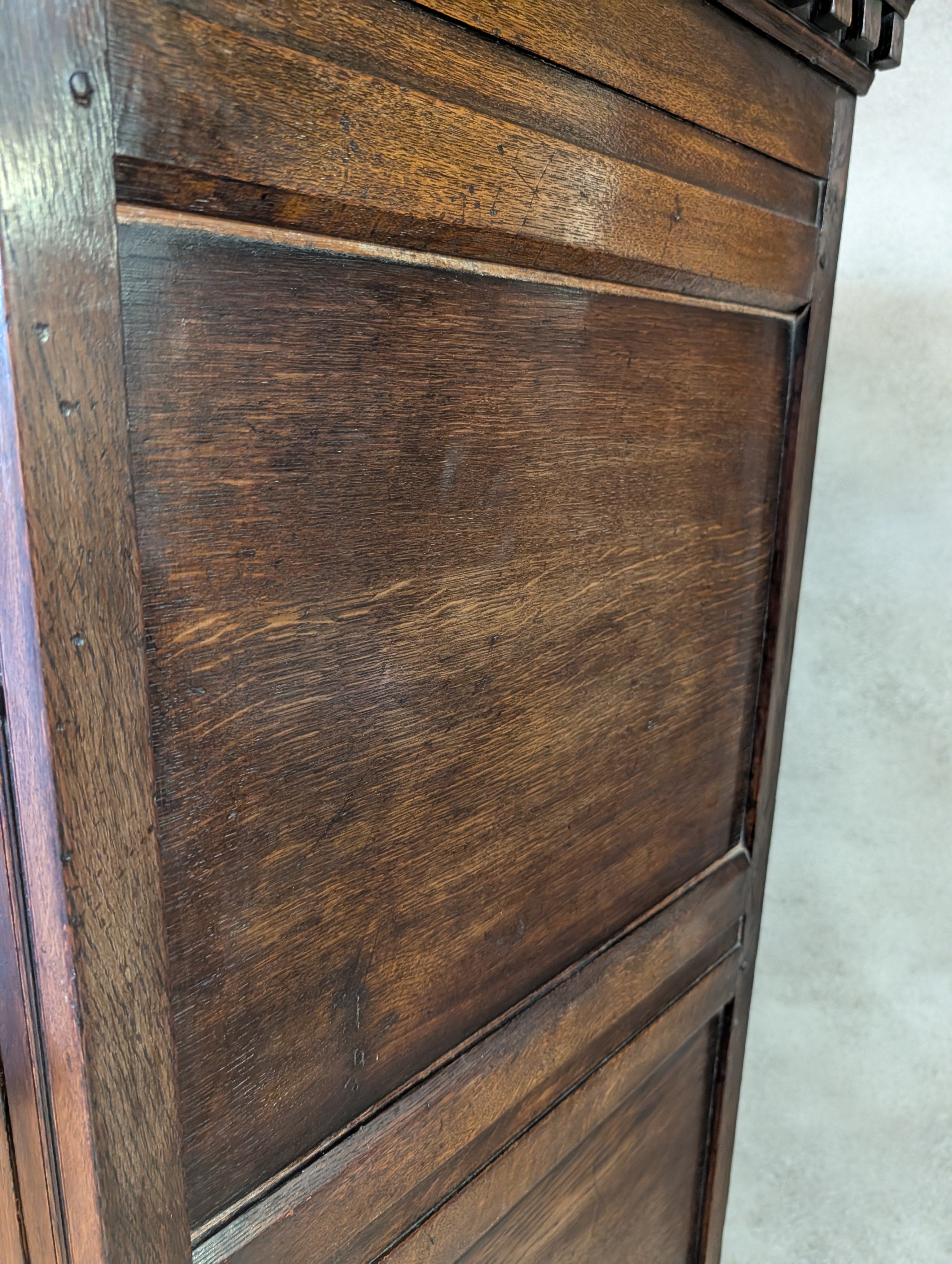 Antique Oak Arts & Crafts Style Jacobean Revival Hall Wardrobe Cupboard