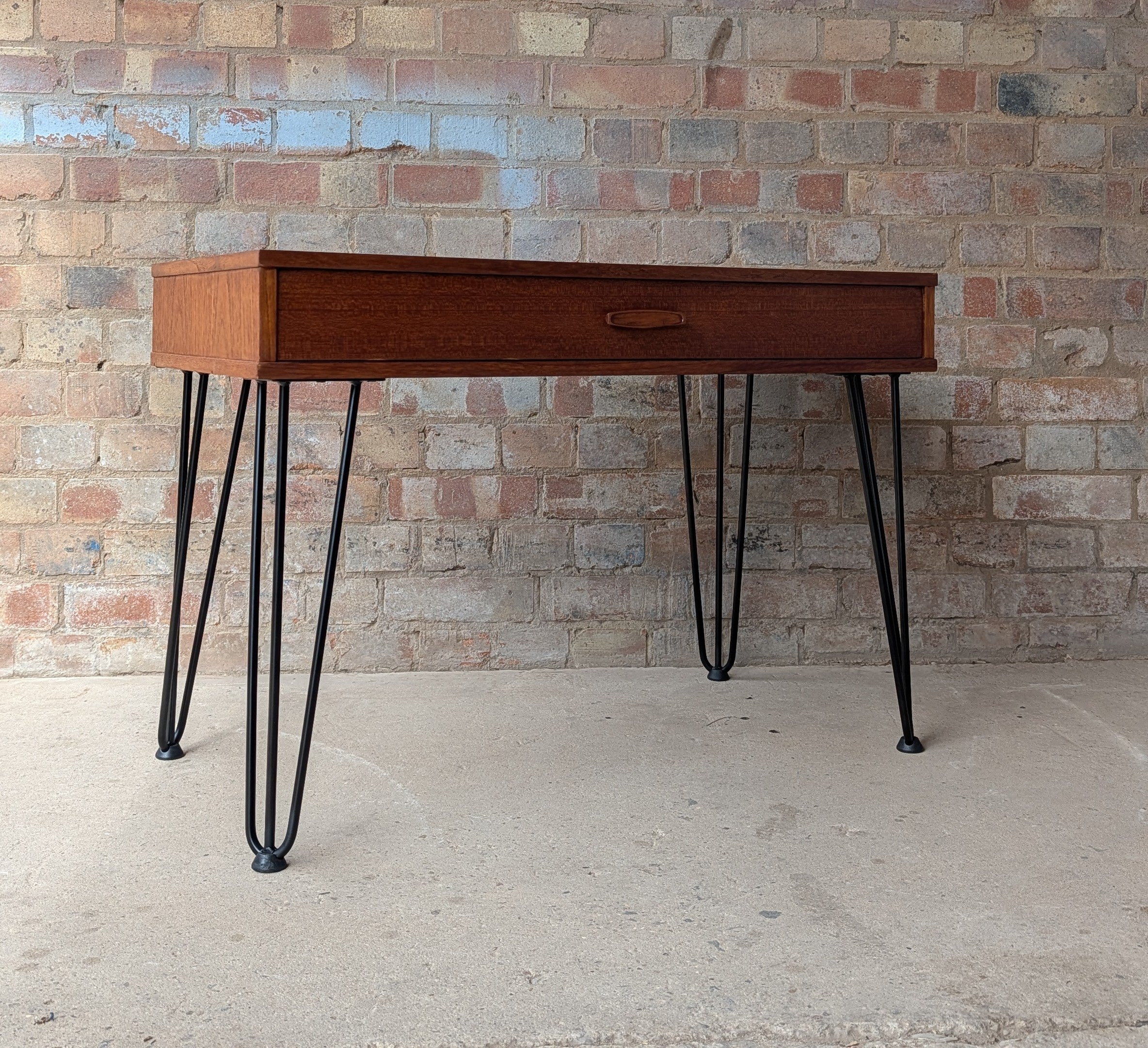 Mid Century Teak Avalon Side Table Vintage Hall / Console Table On Hair Pin Legs