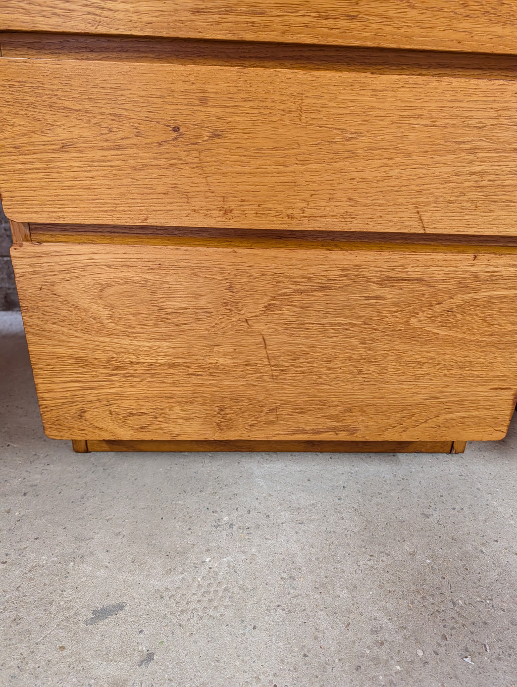 Pair Of Mid Century Teak Bedside Chests / Chest Of Drawers