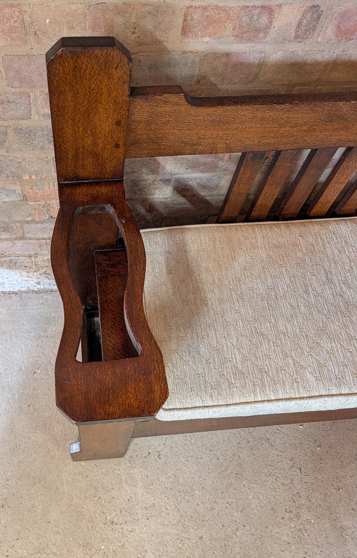 Antique Arts & Crafts Oak Hall Bench Settle Monks Bench C.1910