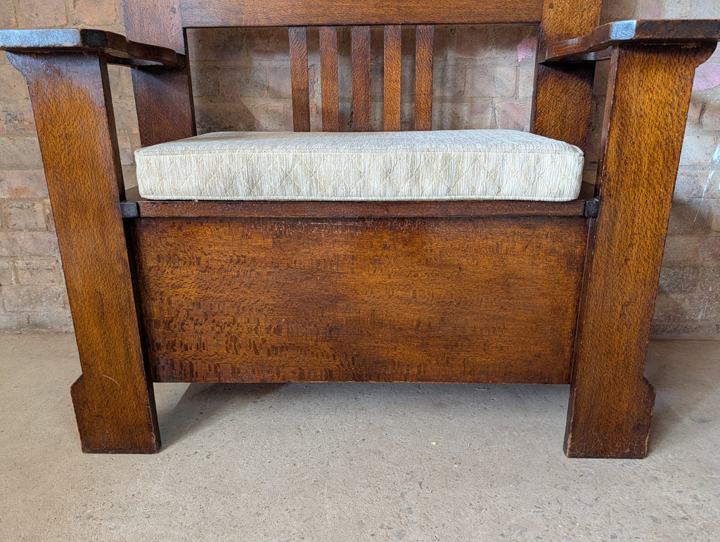 Antique Arts & Crafts Oak Hall Bench Settle Monks Bench C.1910