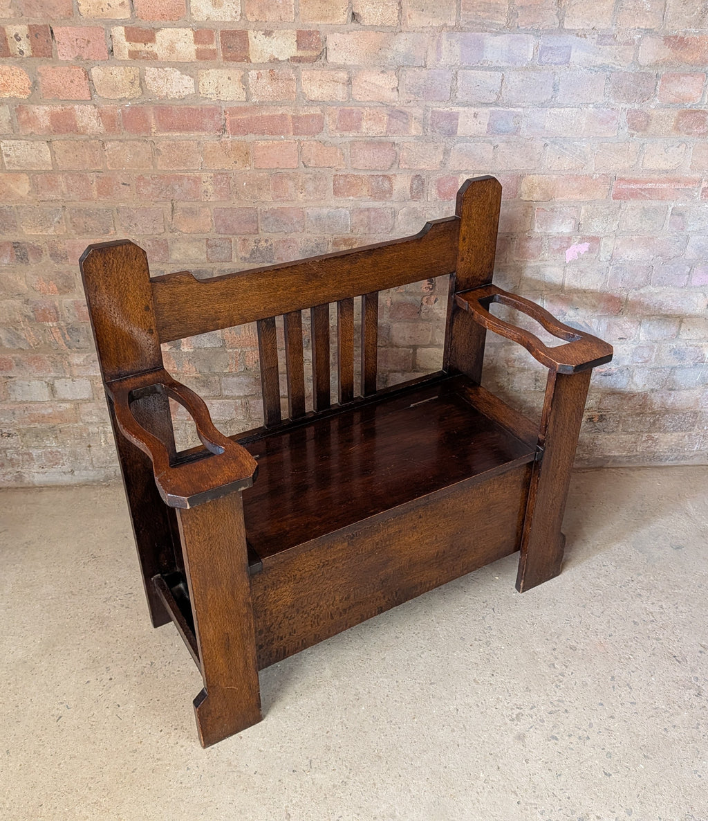 Antique Arts & Crafts Oak Hall Bench Settle Monks Bench C.1910
