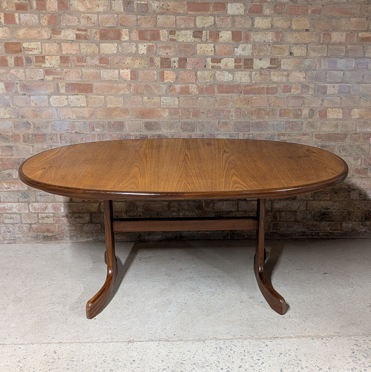 Mid Century G Plan Fresco Teak Extending Oval Dining Table - Vintage 1970s