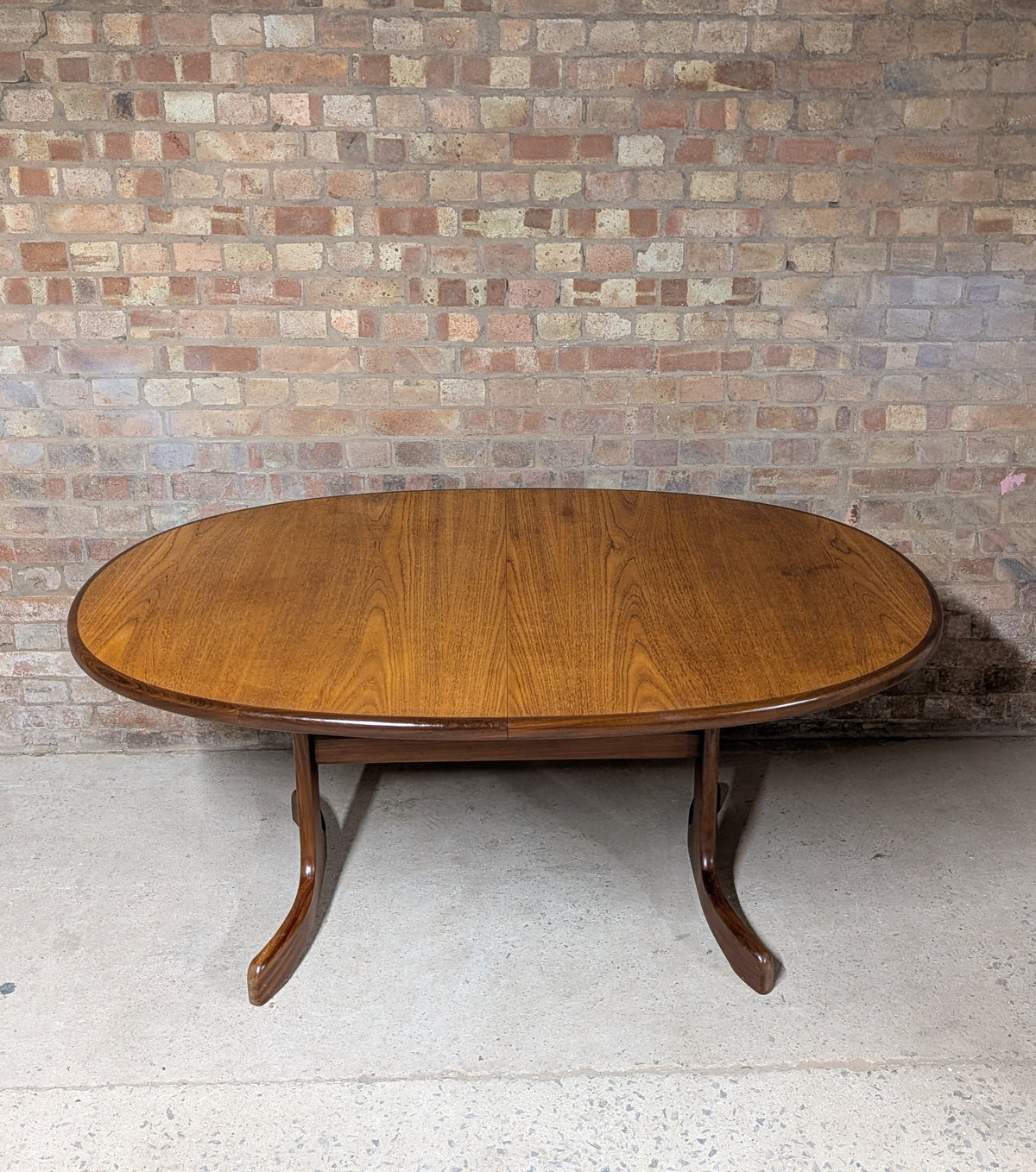 Mid Century G Plan Fresco Teak Extending Oval Dining Table - Vintage 1970s