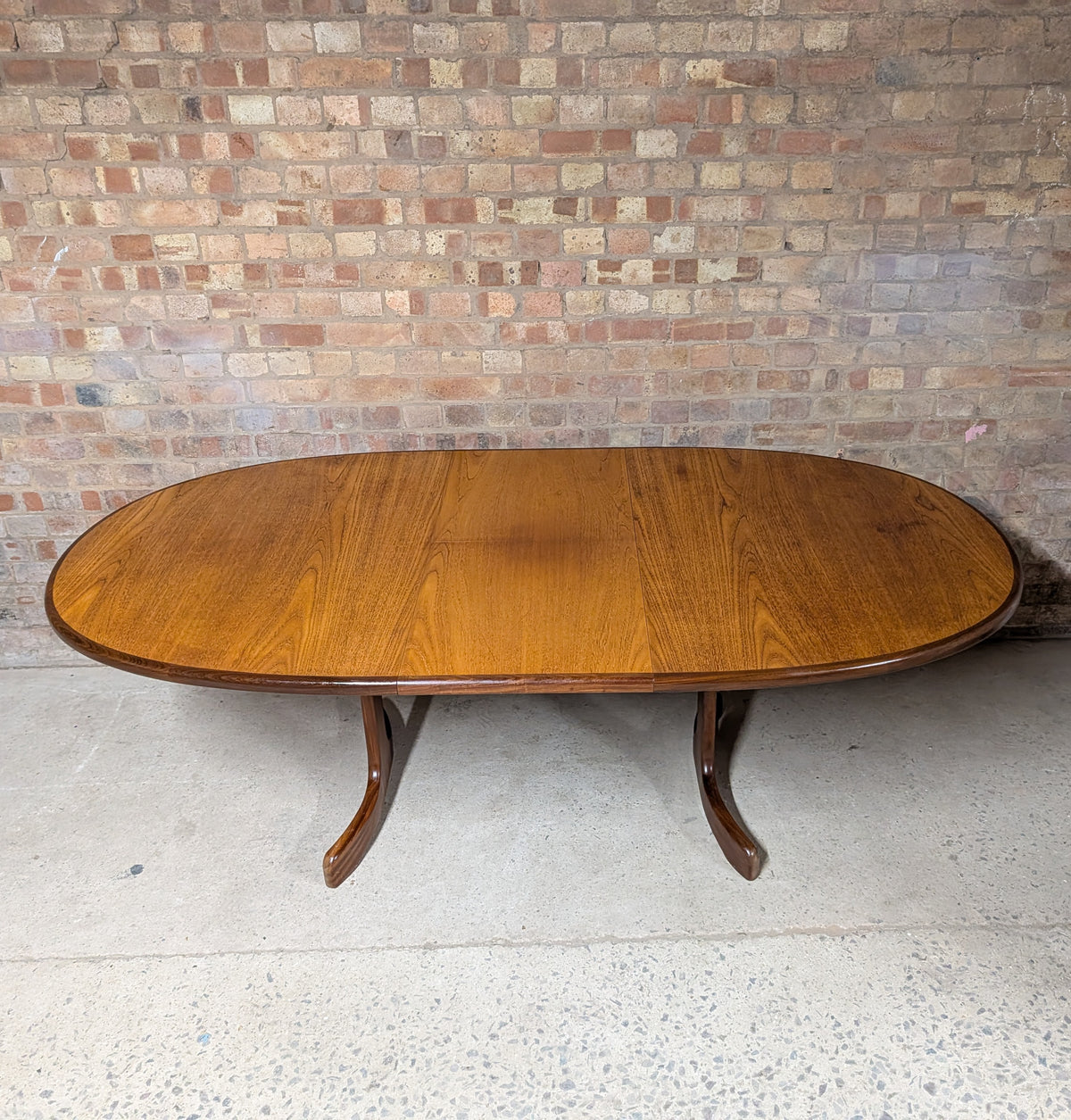 Mid Century G Plan Fresco Teak Extending Oval Dining Table - Vintage 1970s