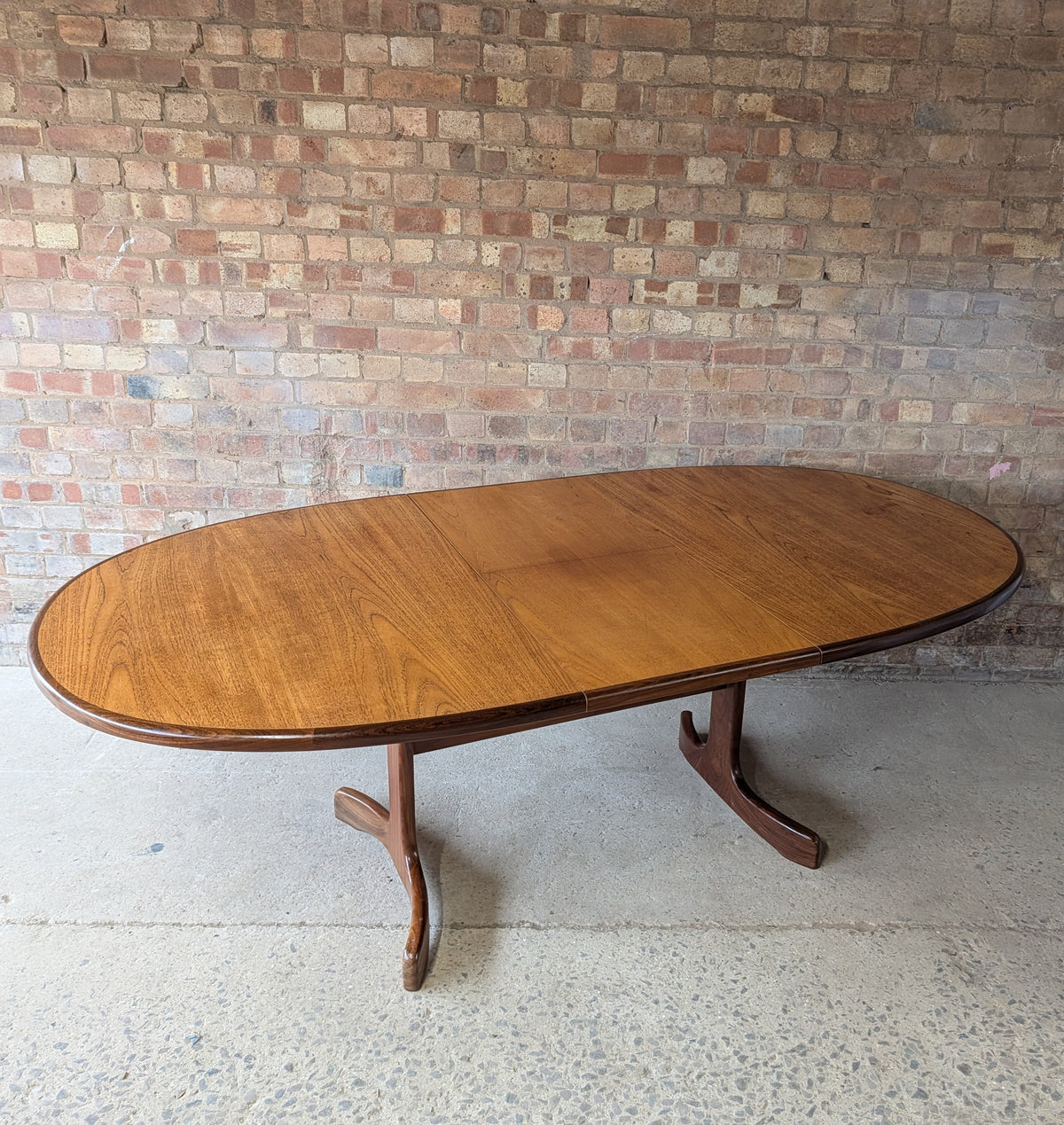 Mid Century G Plan Fresco Teak Extending Oval Dining Table - Vintage 1970s