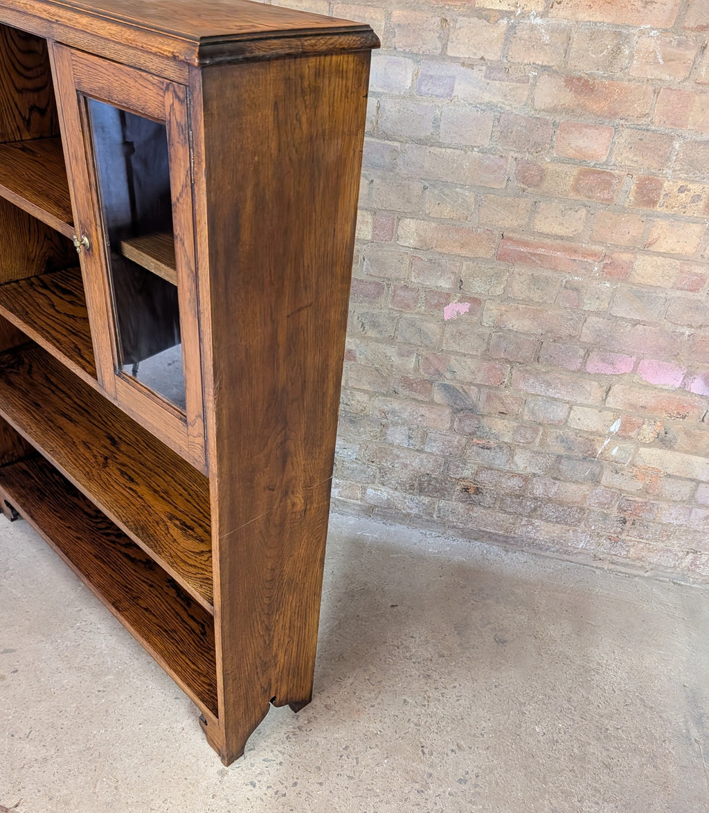 Antique Arts & Crafts Oak Open Bookcase