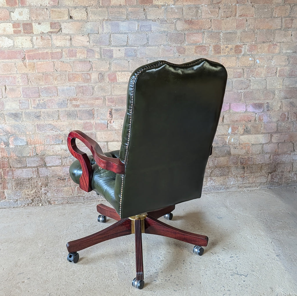 Vintage Green Leather Chesterfield Directors Chair Swivel Office Desk Chair