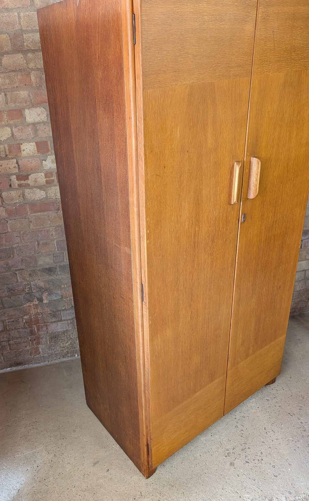 Vintage Mid Century Oak Double Door Wardrobe