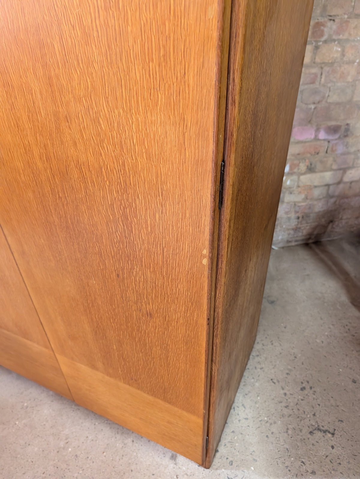 Vintage Mid Century Oak Double Door Wardrobe