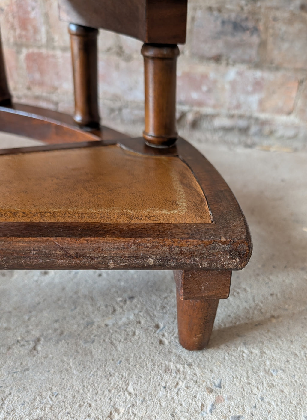 Vintage Mahogany & Leather Spiral Library Steps - Regency Style Bed Steps