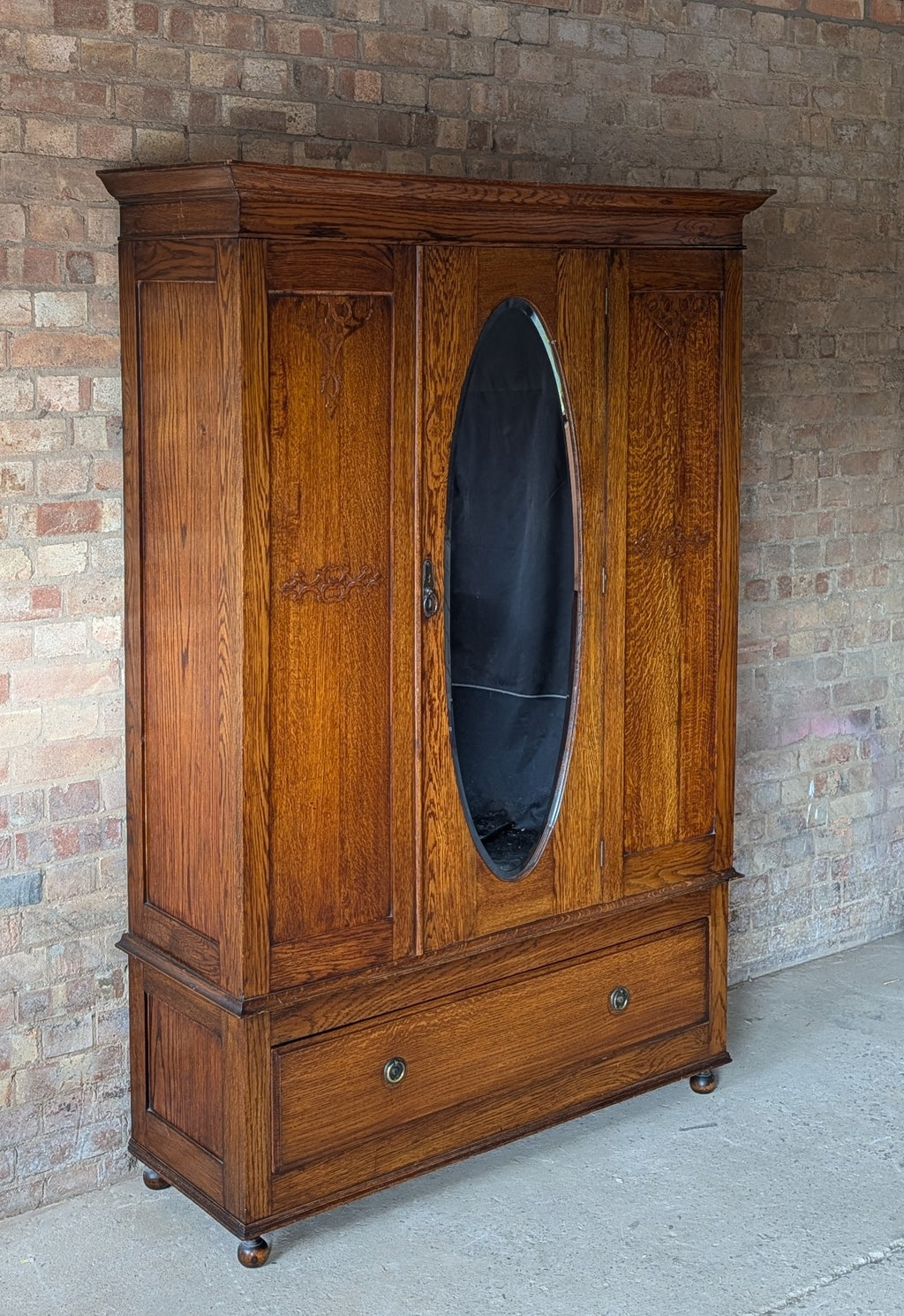 Antique Edwardian Oak Arts & Crafts Wardrobe With Mirror