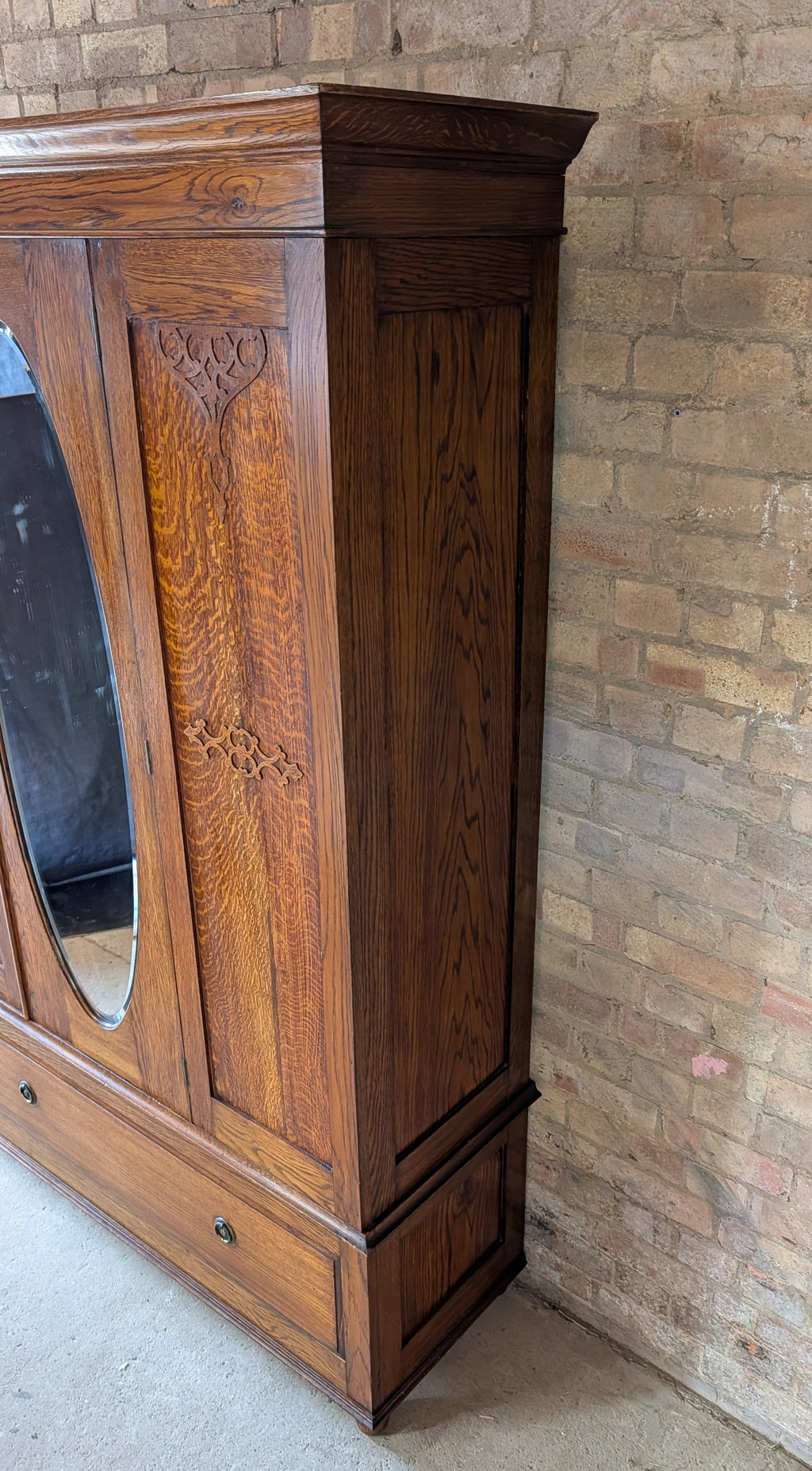 Antique Edwardian Oak Arts & Crafts Wardrobe With Mirror