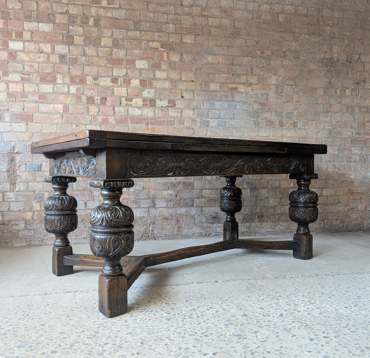 Antique 17th C Style Oak Refectory Extending Dining Table On Carved Bulbous Legs