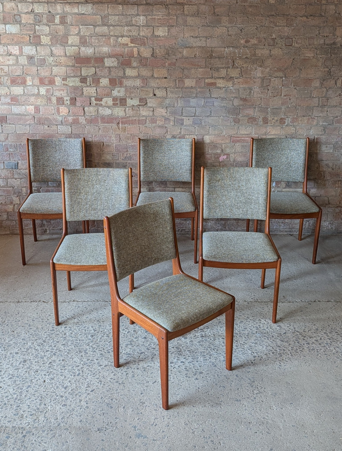 Set Of 6 Mid Century Teak Danish Dining Chairs