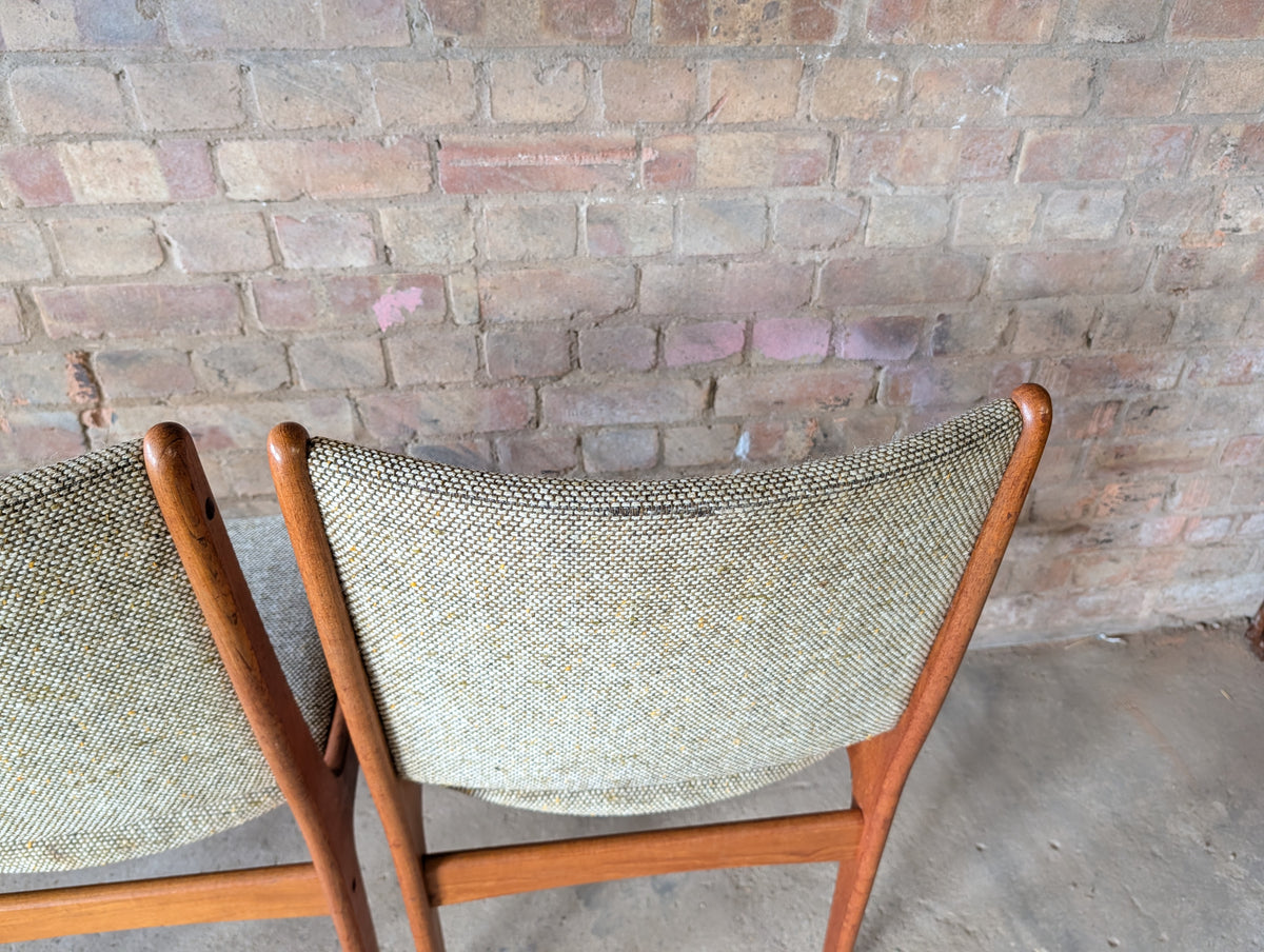 Set Of 6 Mid Century Teak Danish Dining Chairs