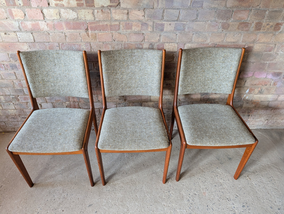 Set Of 6 Mid Century Teak Danish Dining Chairs