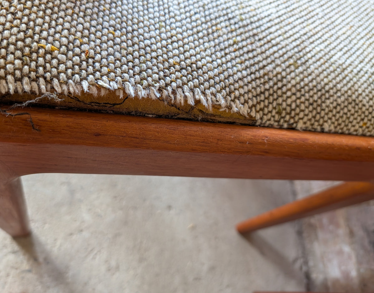 Set Of 6 Mid Century Teak Danish Dining Chairs