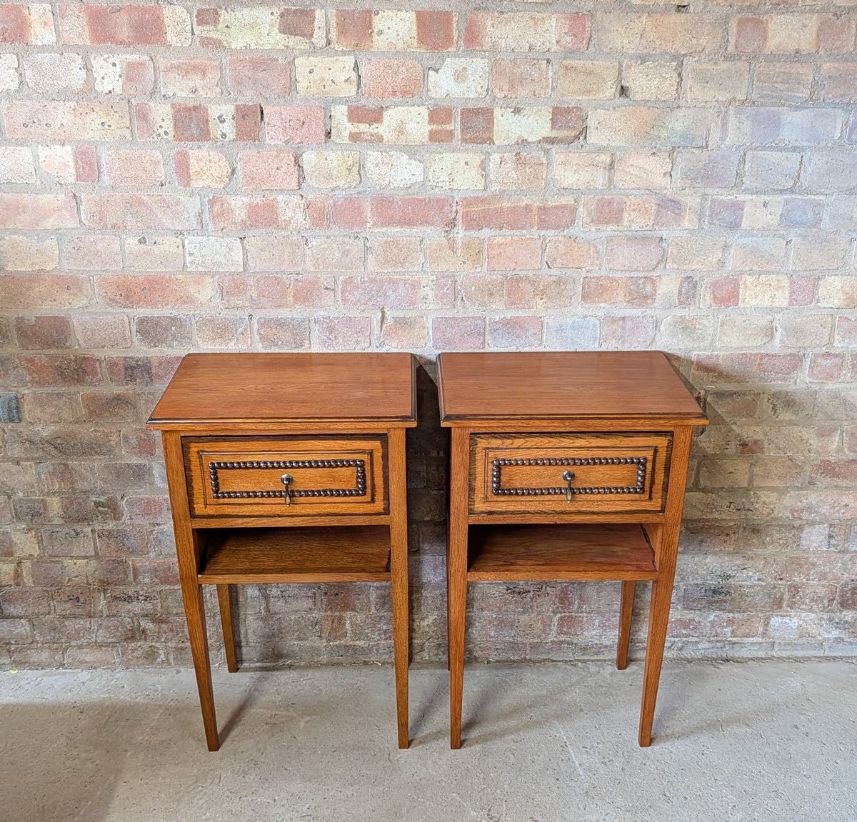 Pair Of Vintage Arts & Crafts Style Oak Bedside Cabinets Beaded Drawer Tables