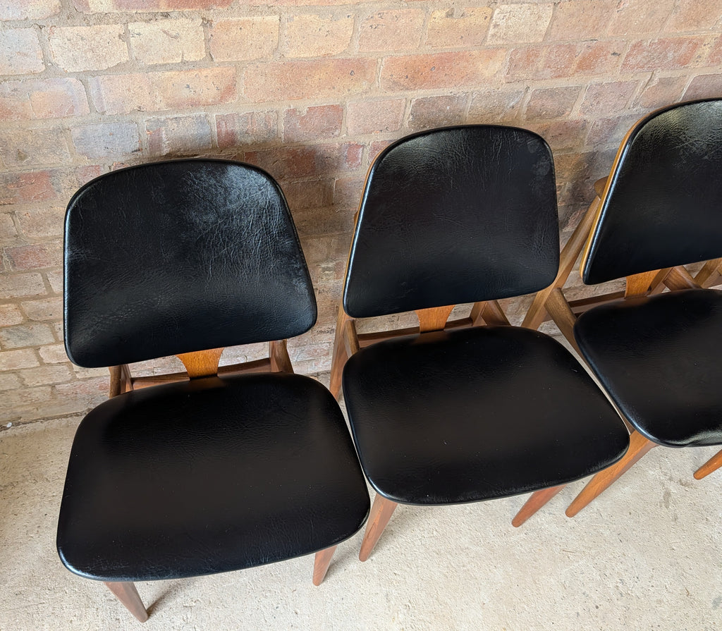 Mid Century Elliots Of Newbury Teak Extending Dining Table And 4 Chairs