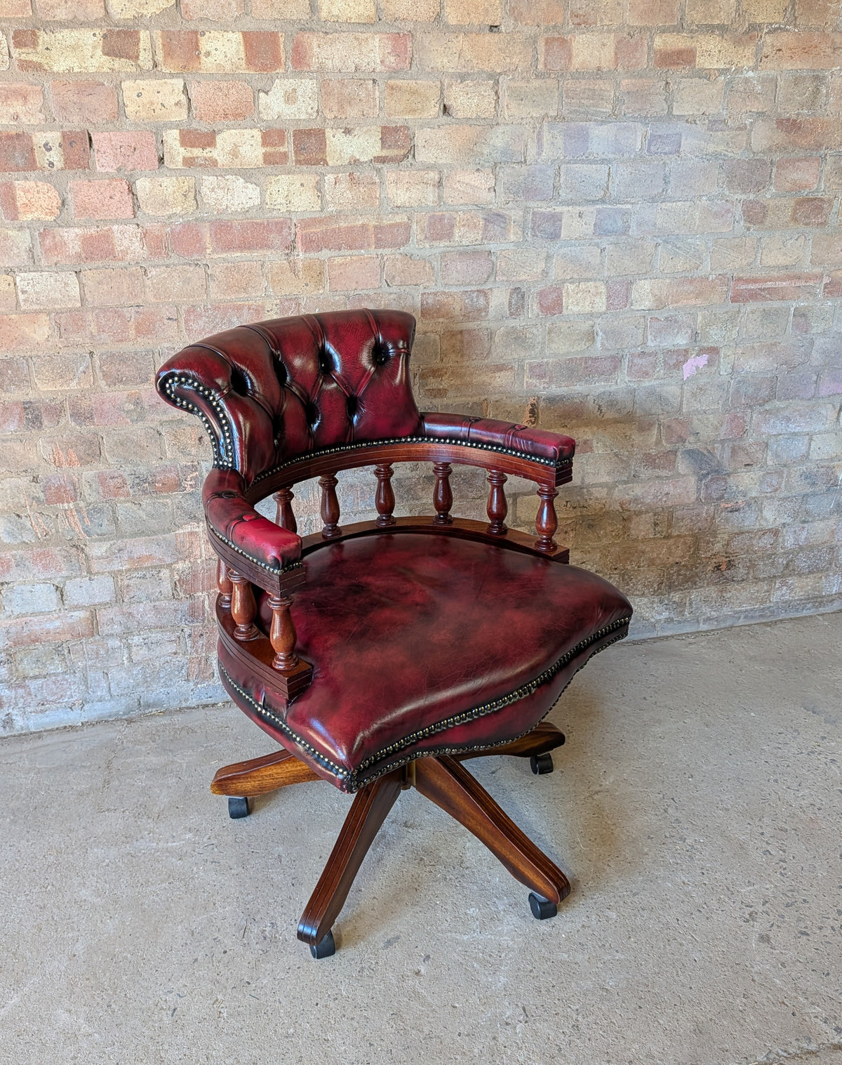 Vintage Red Leather Chesterfield Captains Chair Swivel Desk/ Office Chair