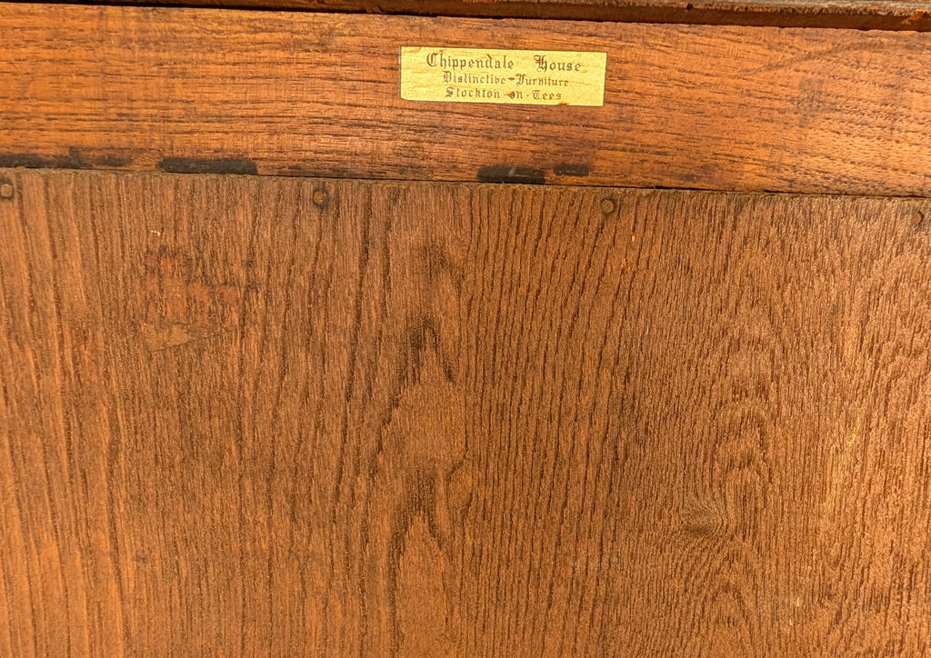 Early 20th Century Antique Oak Hall Robe Vintage Wardrobe Hall Cupboard