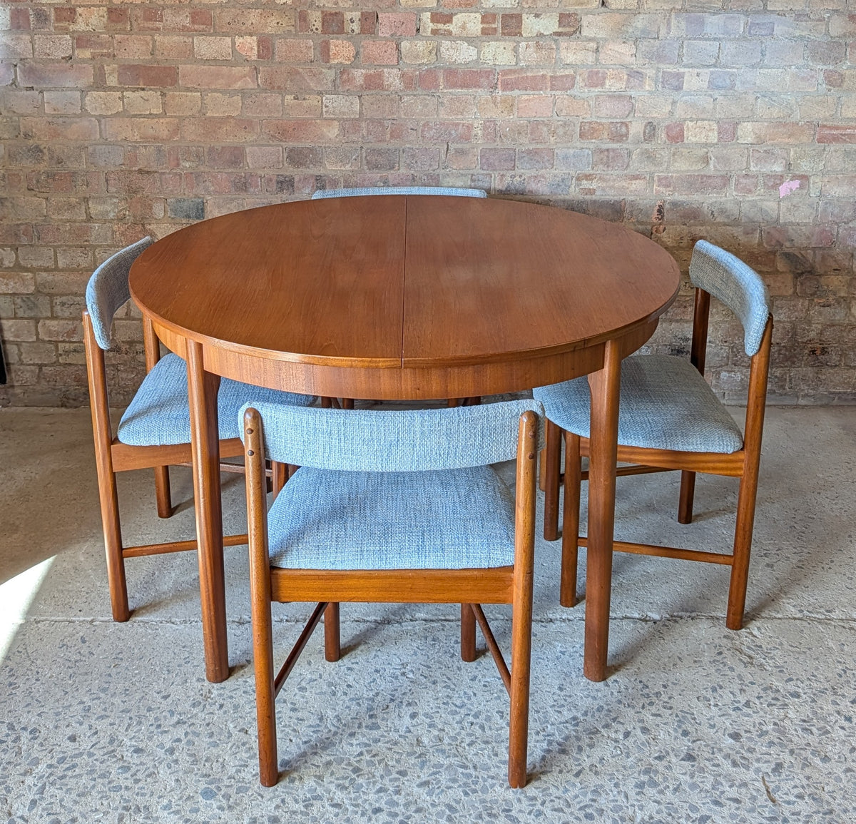 Mid Century McIntosh 'roundette'  Space Saving Teak Dining Table And 4 Chairs