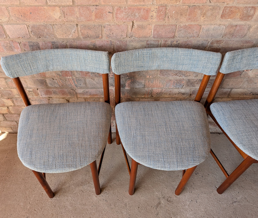 Mid Century McIntosh 'roundette'  Space Saving Teak Dining Table And 4 Chairs