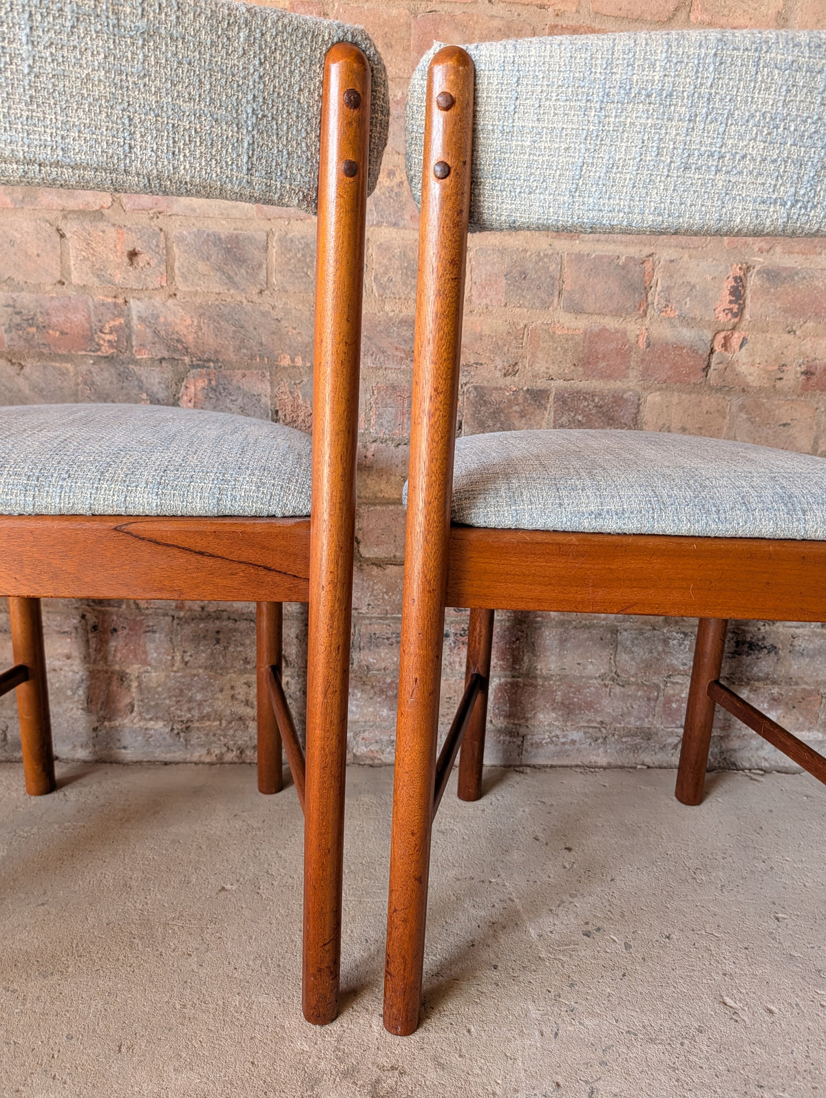 Mid Century McIntosh 'roundette'  Space Saving Teak Dining Table And 4 Chairs