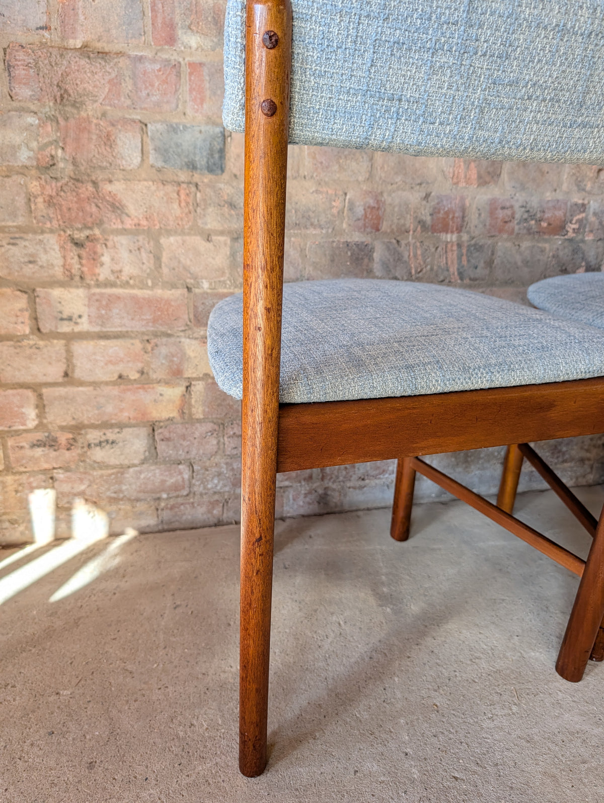 Mid Century McIntosh 'roundette'  Space Saving Teak Dining Table And 4 Chairs