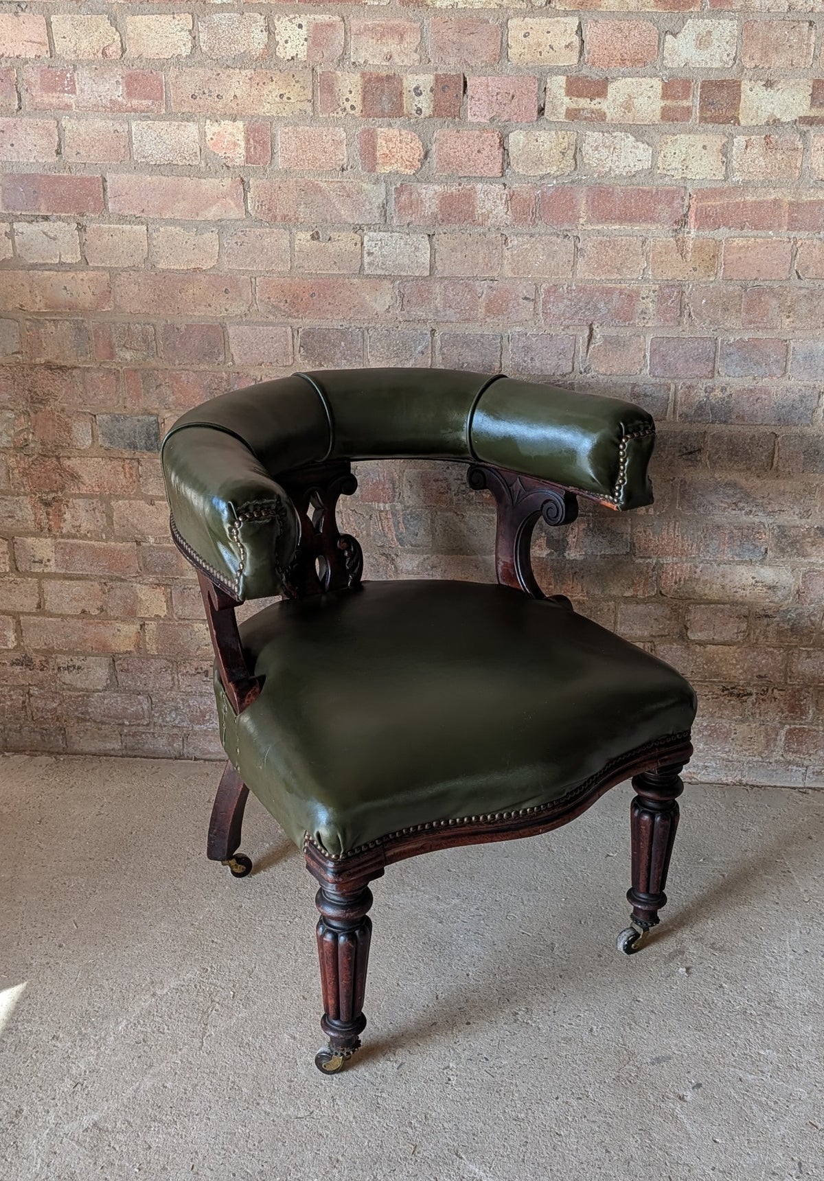 Antique Victorian Mahogany Tub Chair / Desk Chair