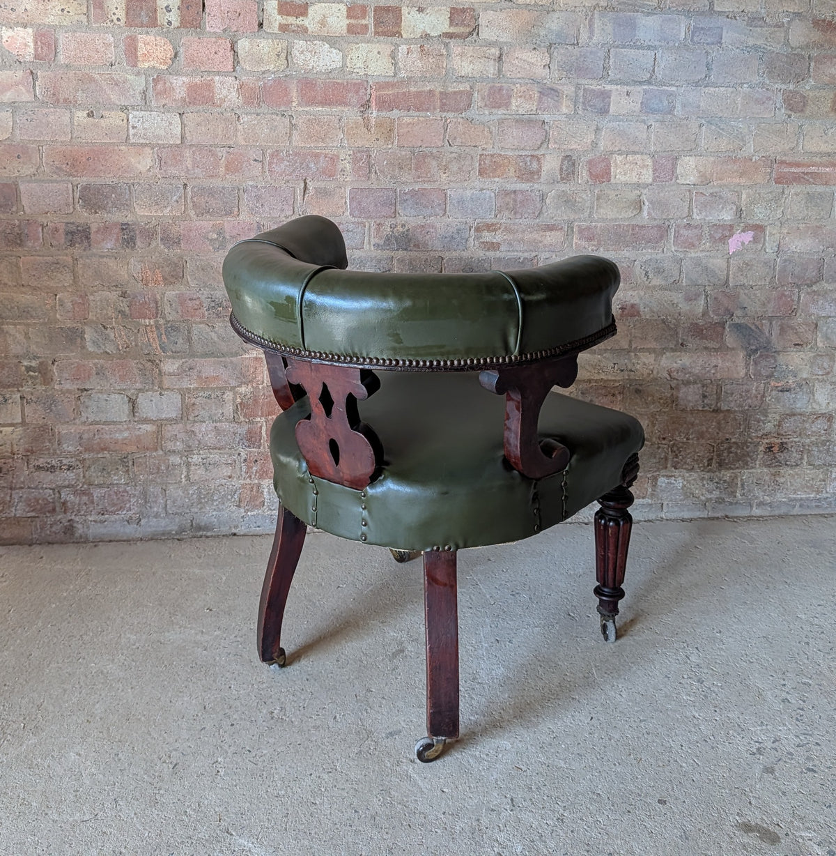 Antique Victorian Mahogany Tub Chair / Desk Chair