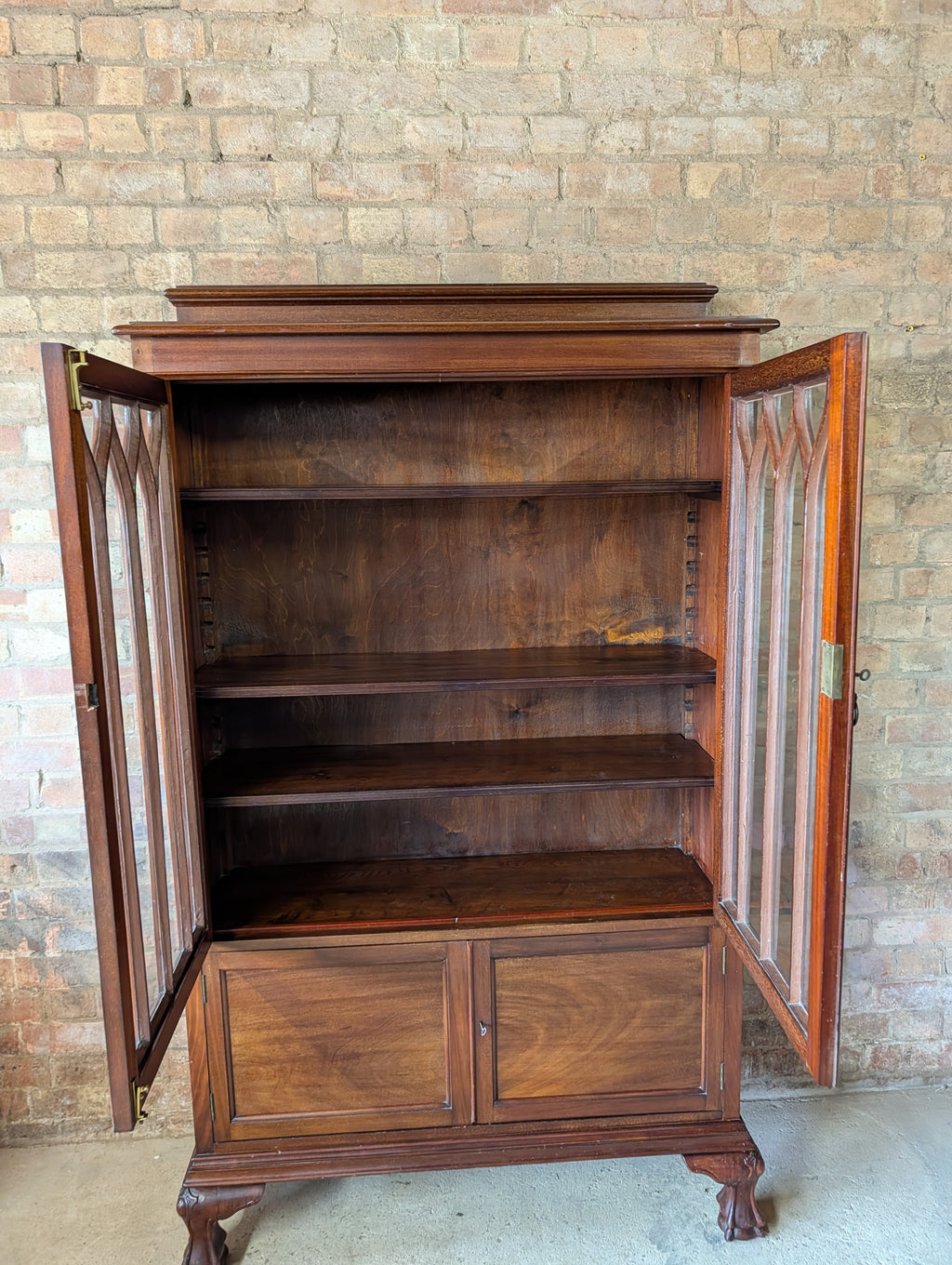 Antique Early 20th Century Mahogany Chippendale Style Glazed Bookcase