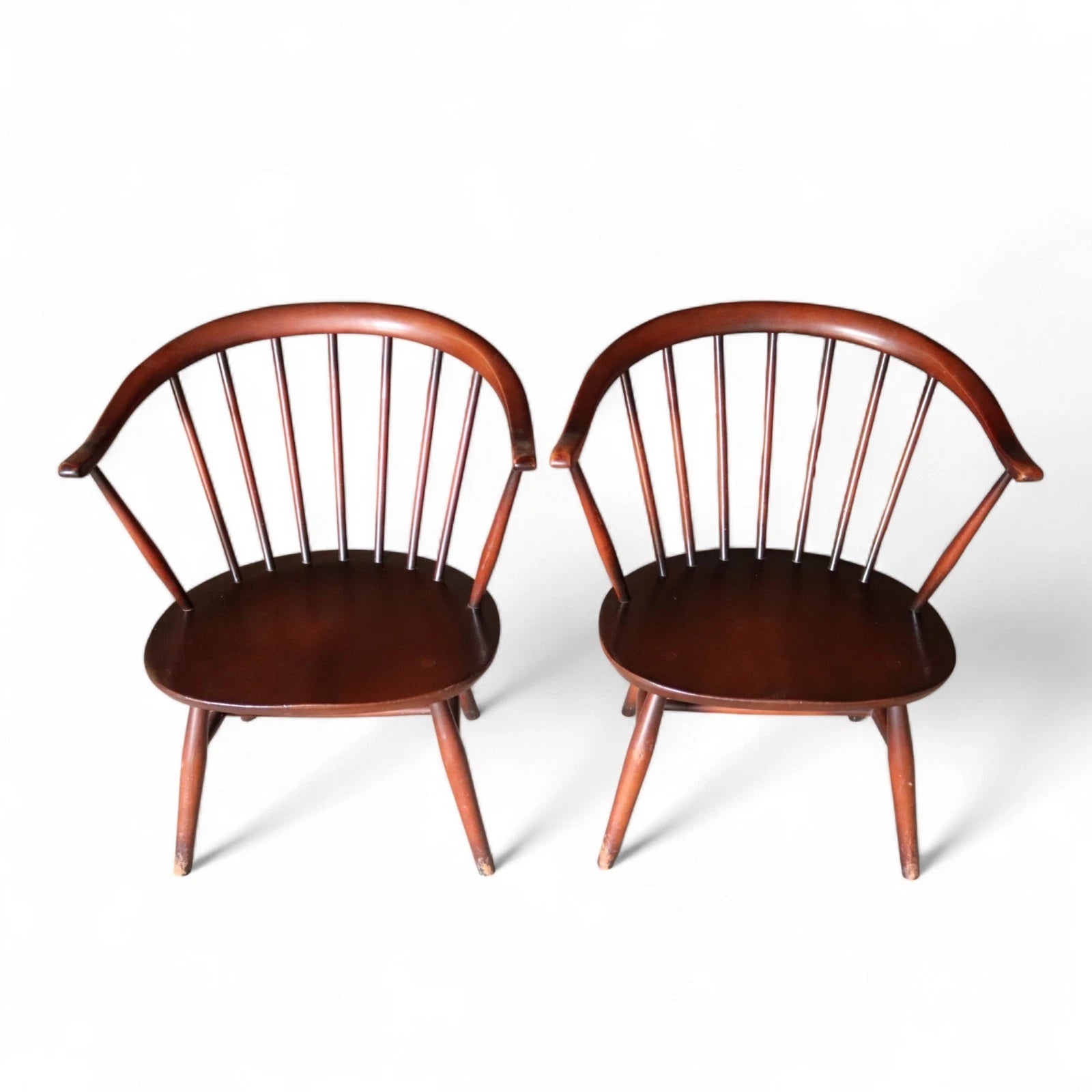 Vintage Pair Of Ercol 541 Cowhorn Low Fireside Lounge Chairs / Armchairs