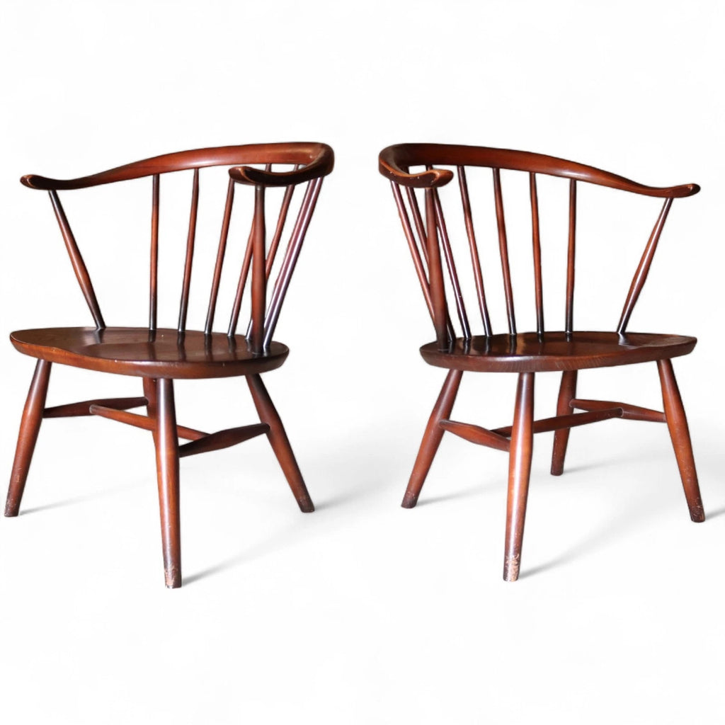 Pair Of Ercol 541 Cowhorn Low Fireside Lounge Chairs / Armchairs
