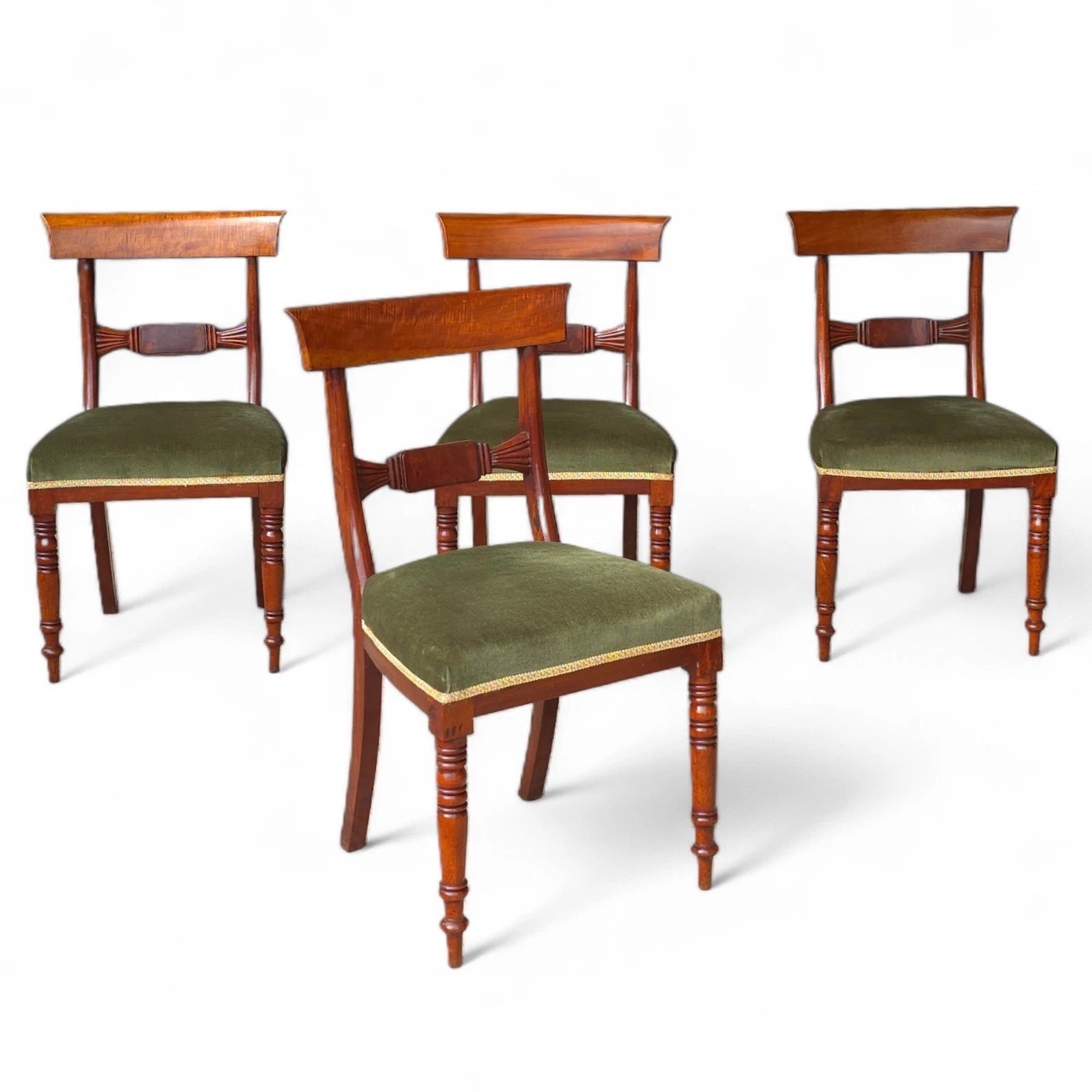Set of 4 Antique Regency Mahogany Bar Back Dining Chairs - c.1835