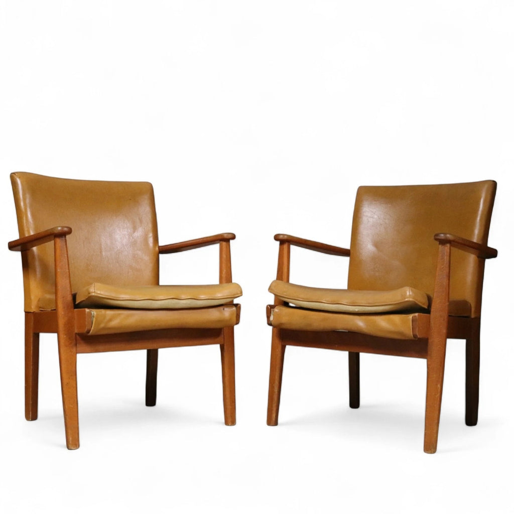 Pair of Vintage Parker Knoll PK 733 Armchairs - Mid Century Beech - Tan Vinyl