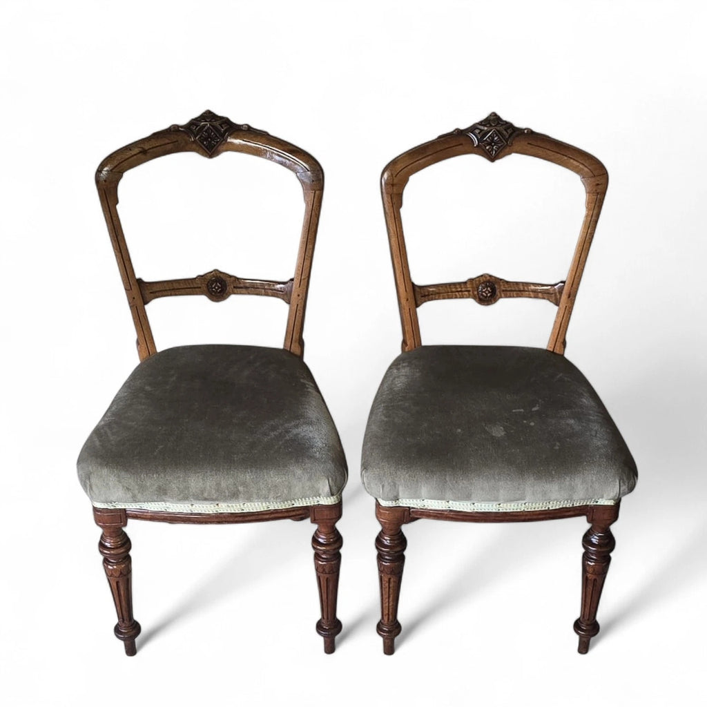 Pair Of Antique Victorian Aesthetic Movement Walnut Dining chairs c.1880