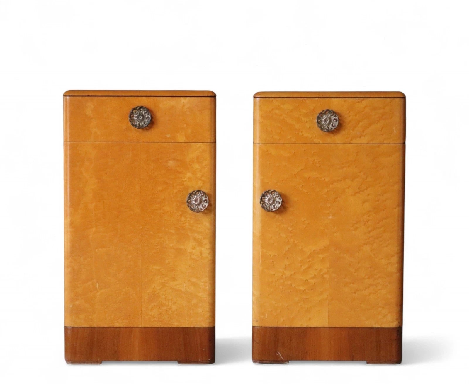 Pair Of Art Deco 1930s Birdseye Maple Bedside Cabinets - Vintage Nightstands