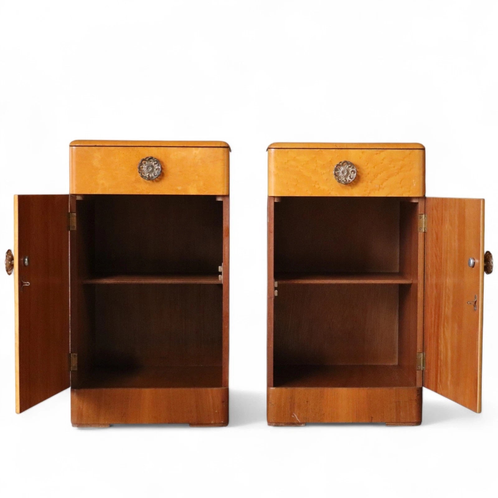 Pair Of Art Deco 1930s Birdseye Maple Bedside Cabinets - Vintage Nightstands