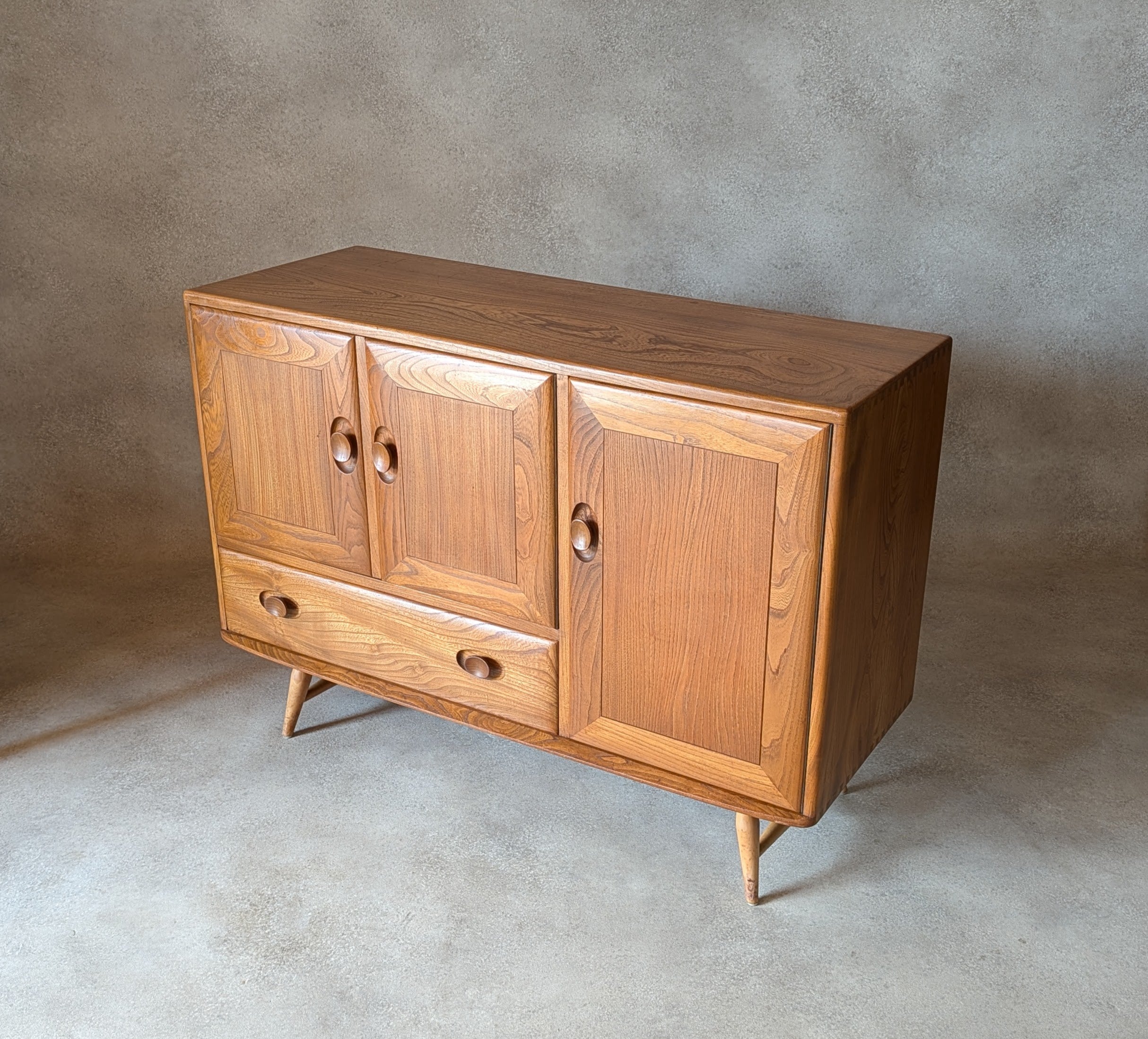 Vintage Ercol 467 Blonde Elm Windsor Sideboard 1960s