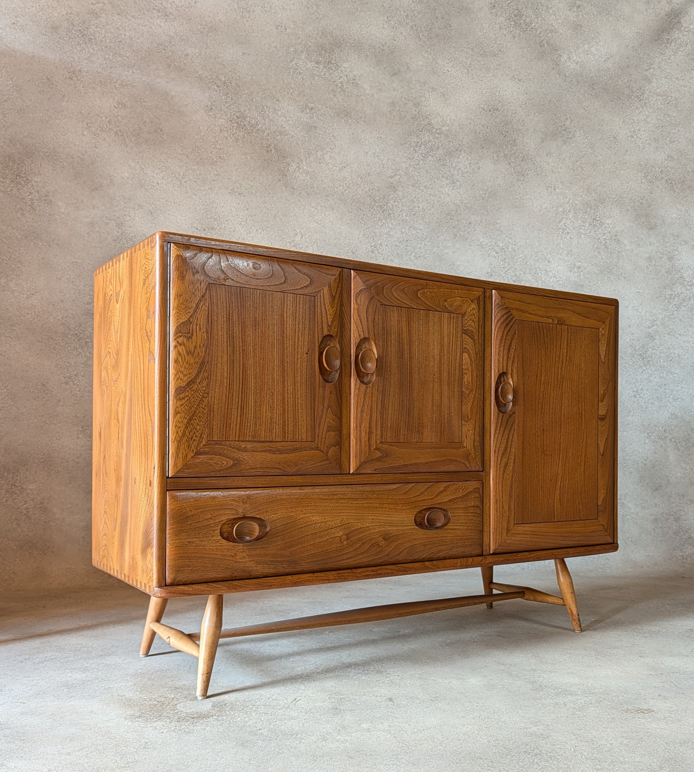 Vintage Ercol 467 Blonde Elm Windsor Sideboard 1960s