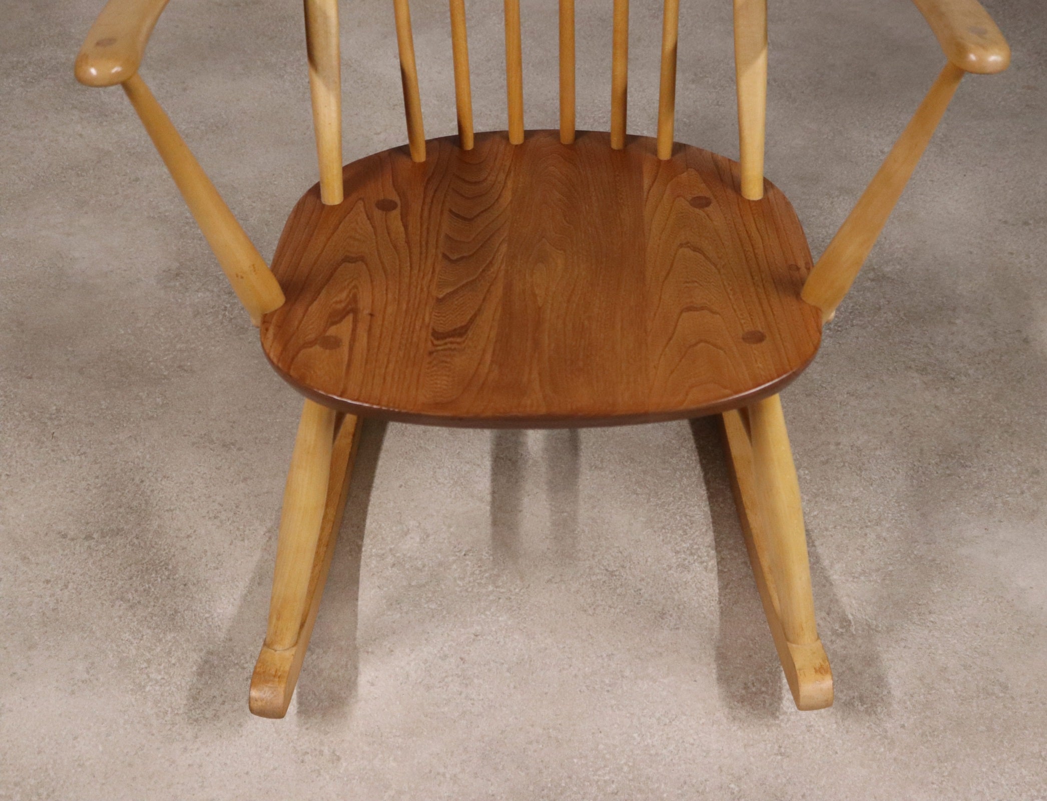 Vintage Ercol Windsor Quaker Rocking Chair - Model 428 - Blonde