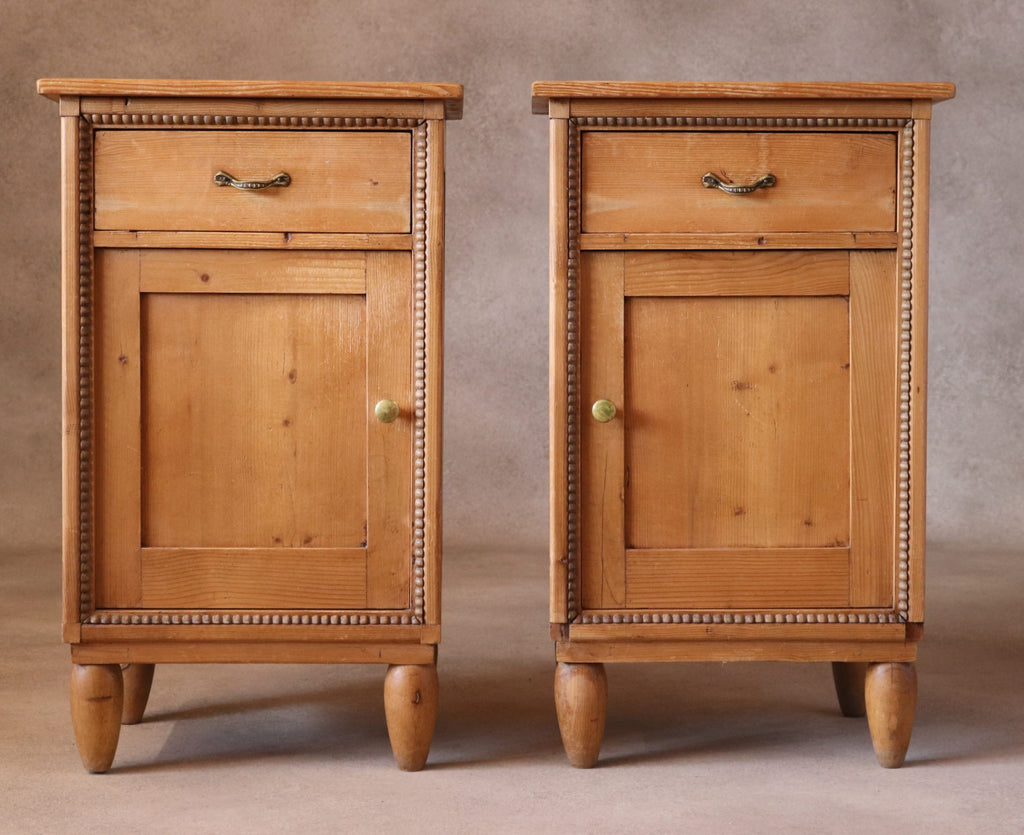 Pair of Vintage Country Pine Bedside Cabinets /Cupboards Farmhouse Nightstands