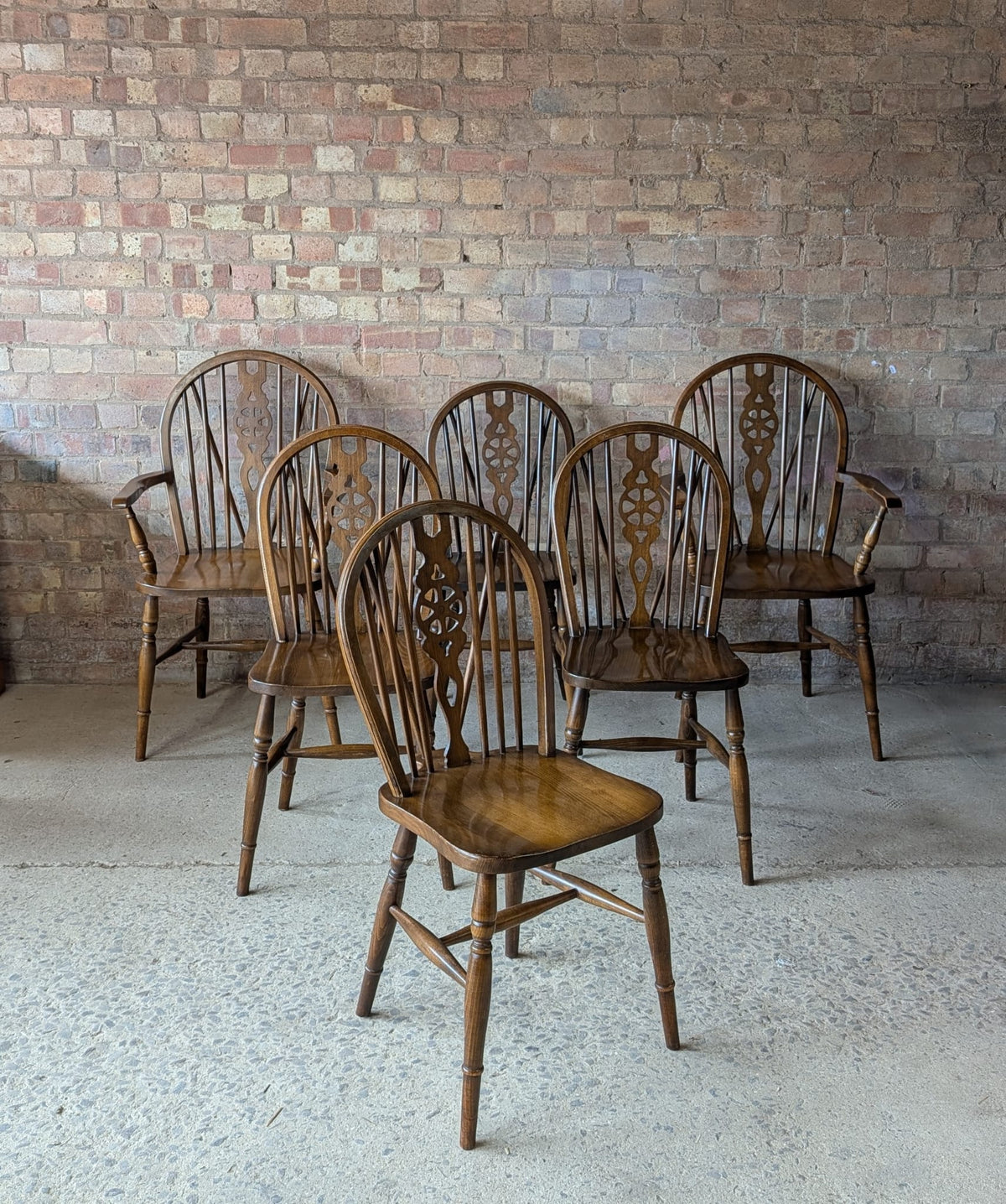 Set Of 6 Vintage Elm & Ash Wheelback Windsor Dining Chairs Includes 2 Carvers